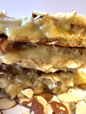 Almond Croissant Cookie filled with Almond cream